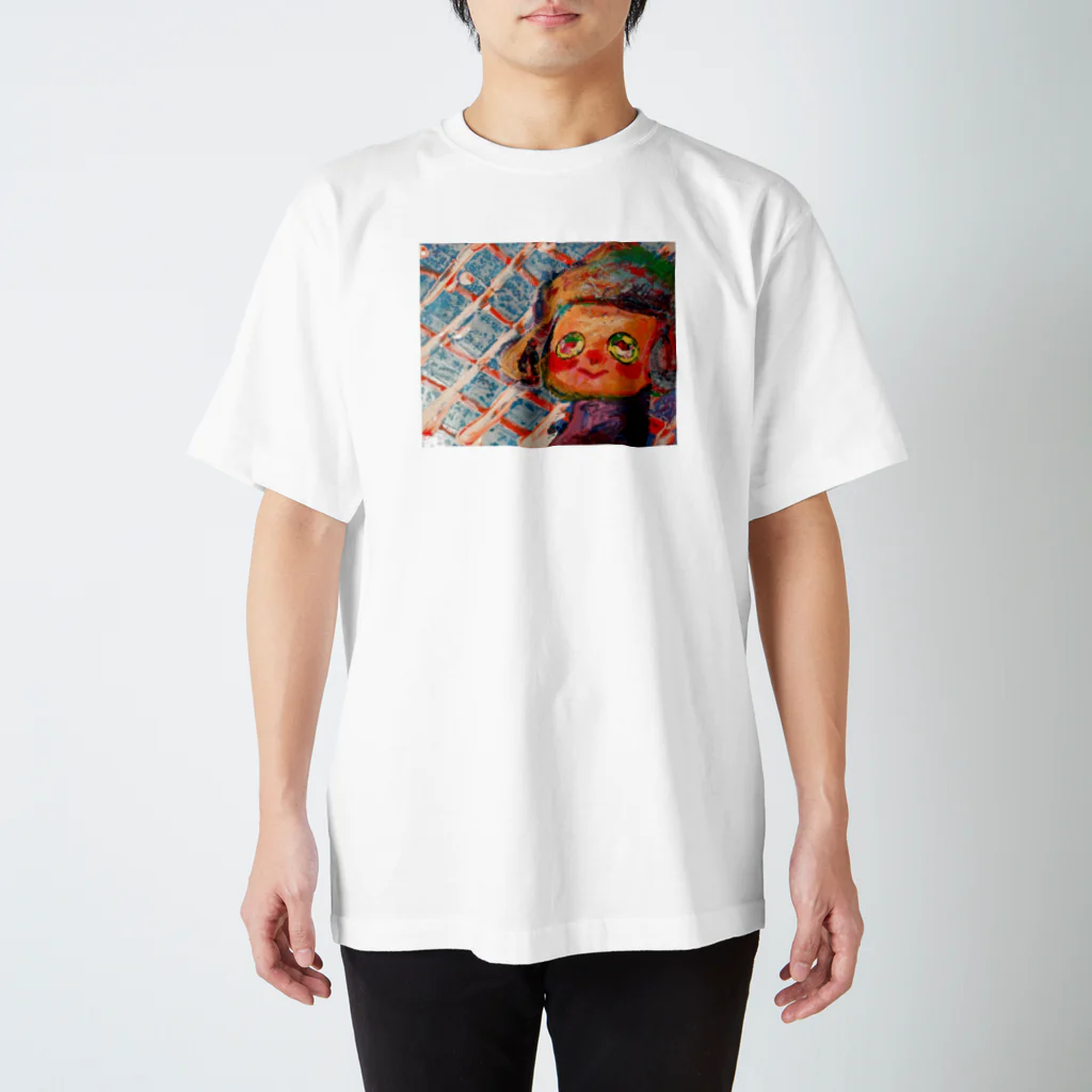 美続千晴のどっかみてる Regular Fit T-Shirt