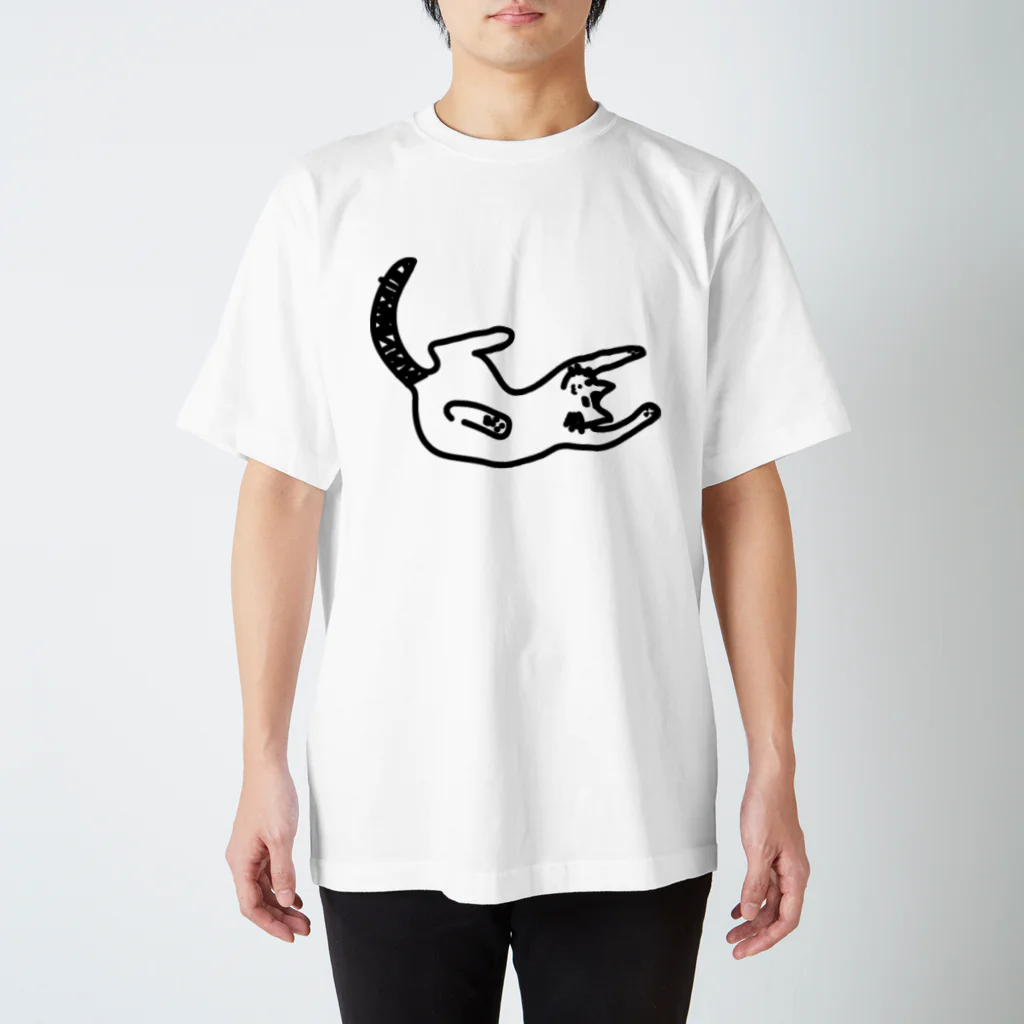 きくらげのおやすみにゃんこ Regular Fit T-Shirt