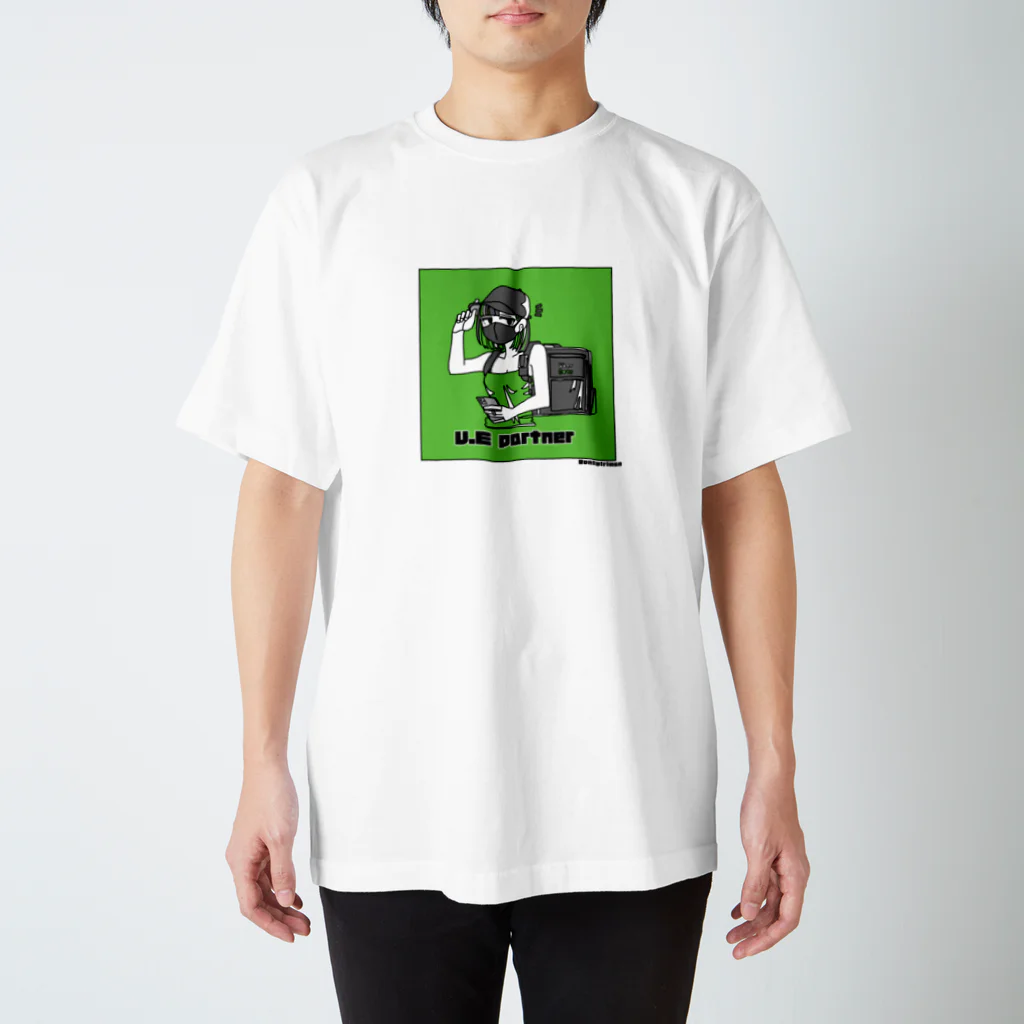 おにぎりまんSUZURI支店のUbereats販売員の姉さん スタンダードTシャツ