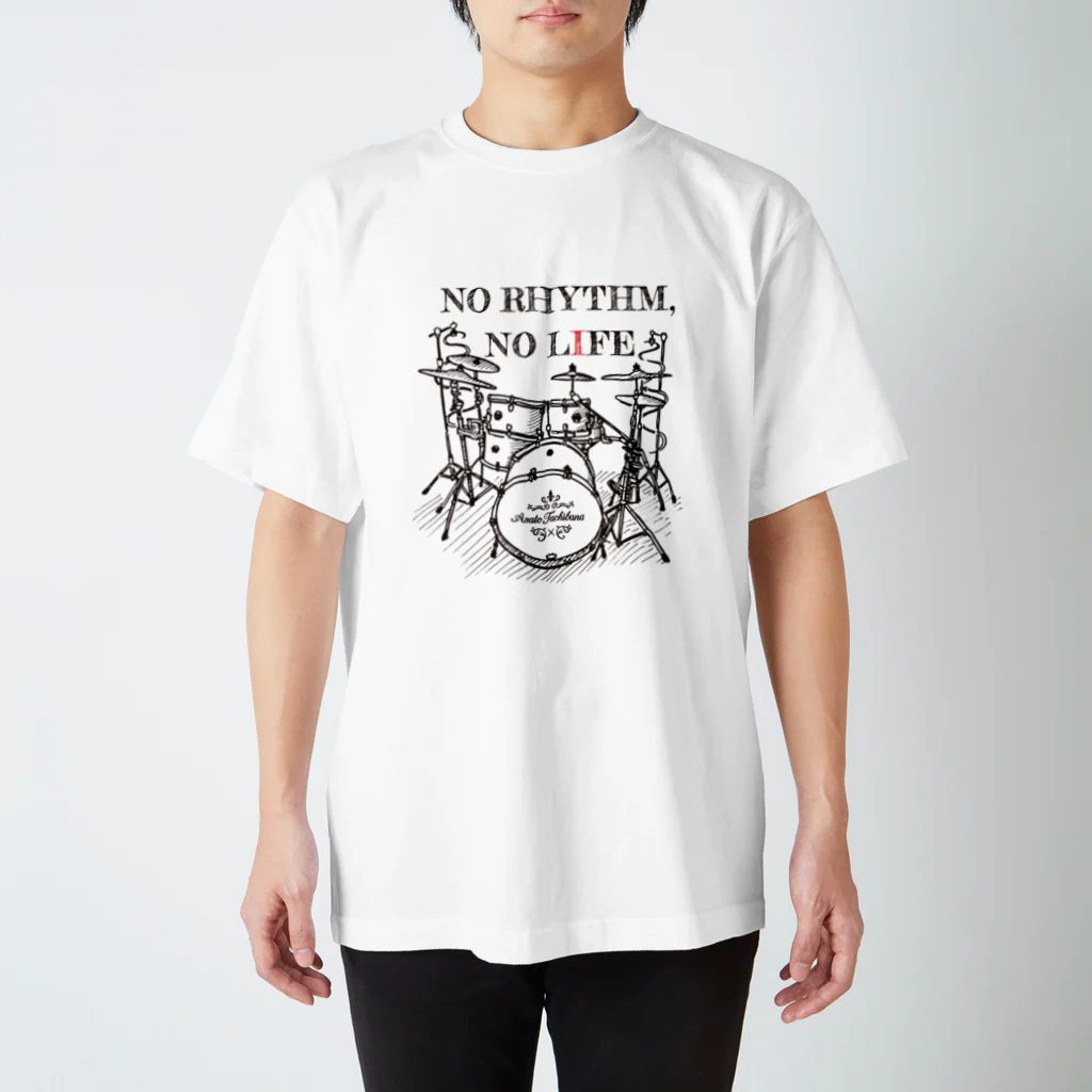 立花朝人オフィシャルグッズのドラムセット白黒Ｉは赤 スタンダードTシャツ