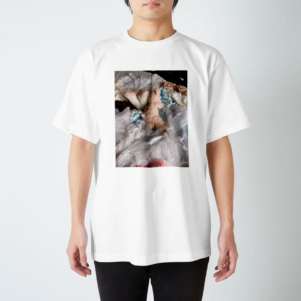 育実の午後3時 Regular Fit T-Shirt