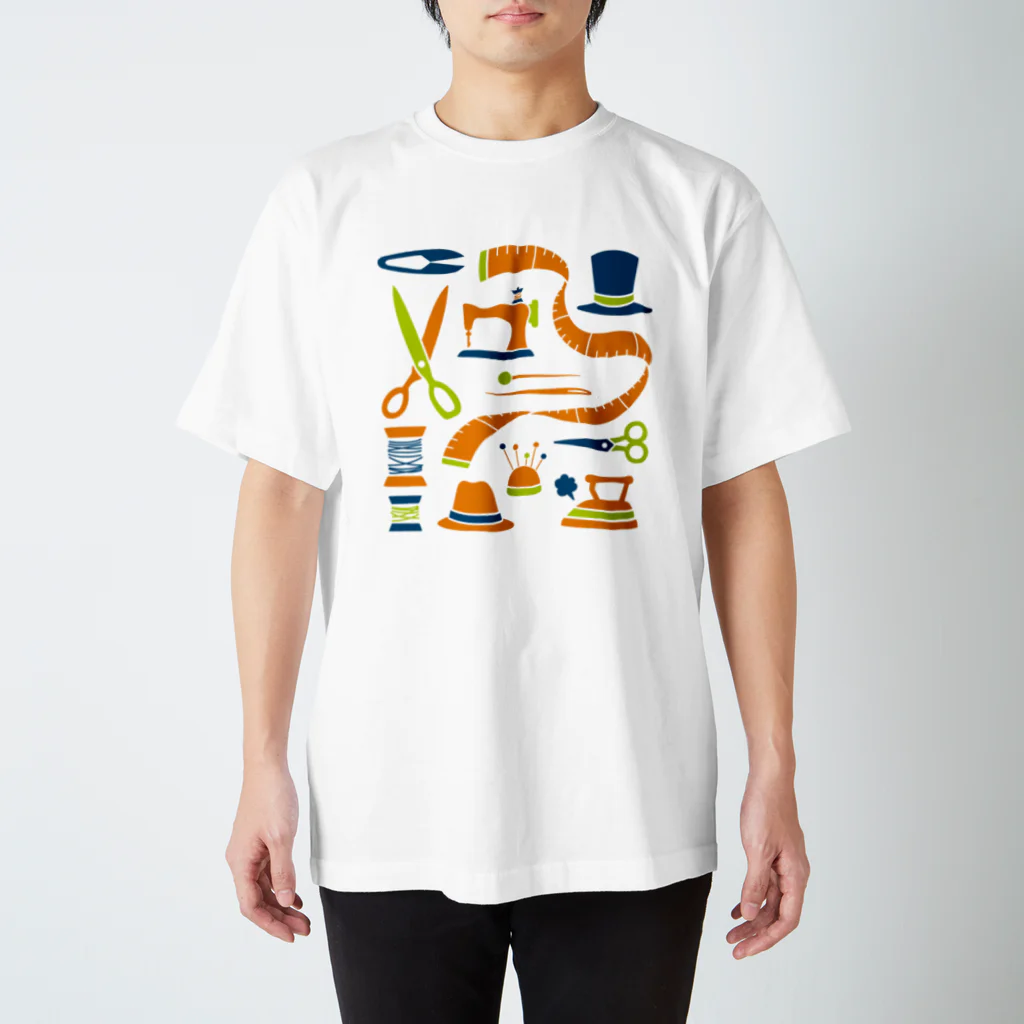 Arch roadのソーイング・帽子屋 Regular Fit T-Shirt