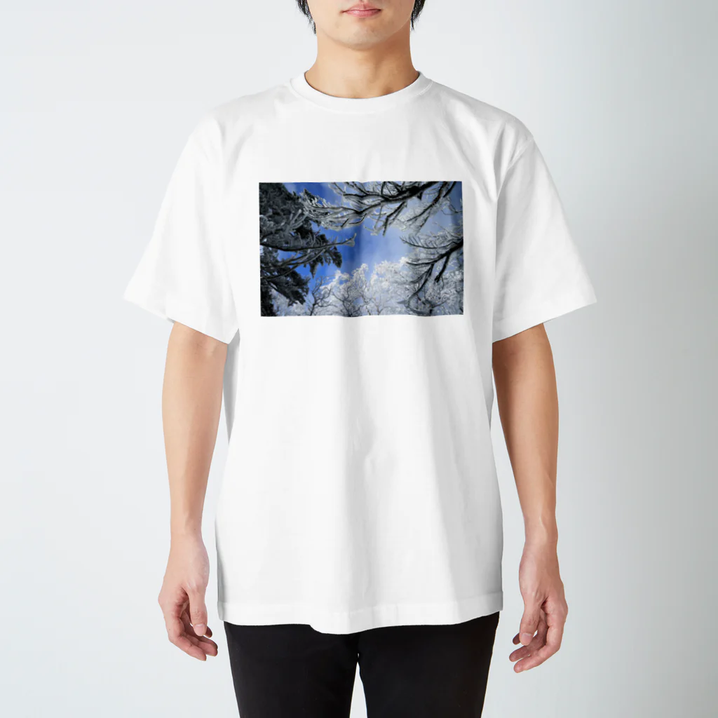 料理するよの雪山ミアゲテ スタンダードTシャツ