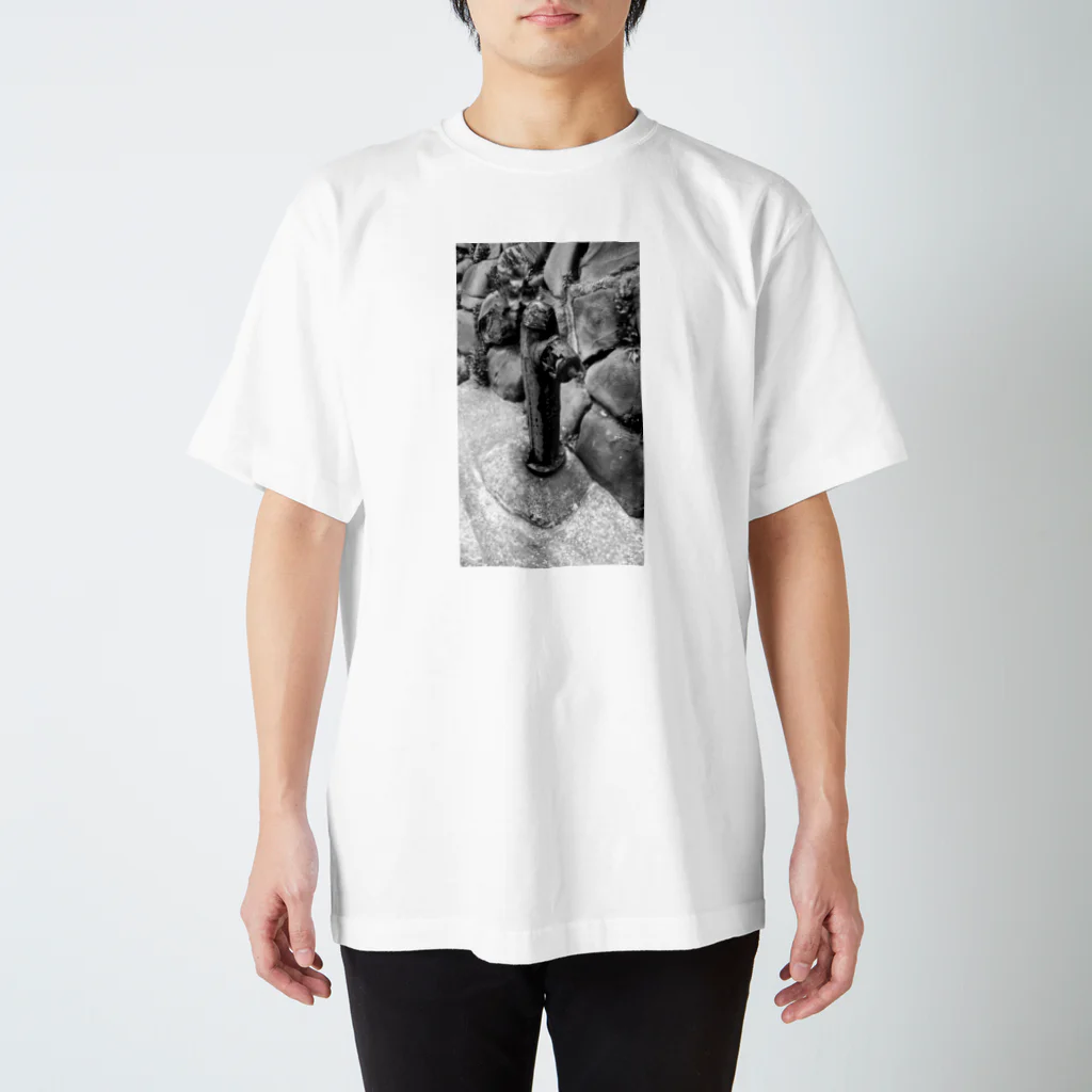 komisukeの古い消火栓 Regular Fit T-Shirt