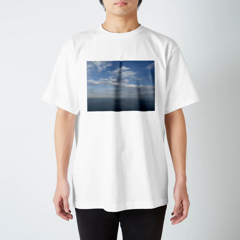 深夜テンションの時に買ってしまう服の空 Regular Fit T-Shirt