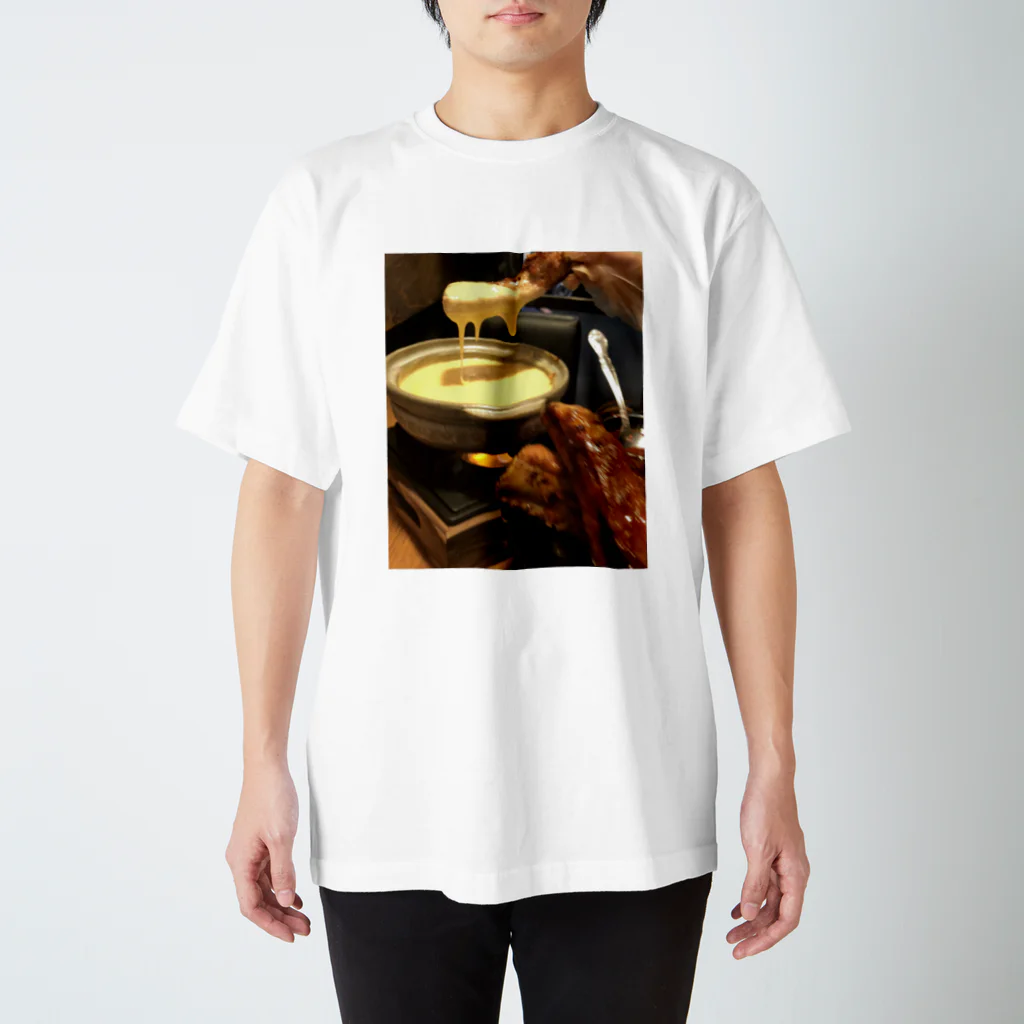 ミナトグリルのお土産屋さんのチーズ温泉 Regular Fit T-Shirt
