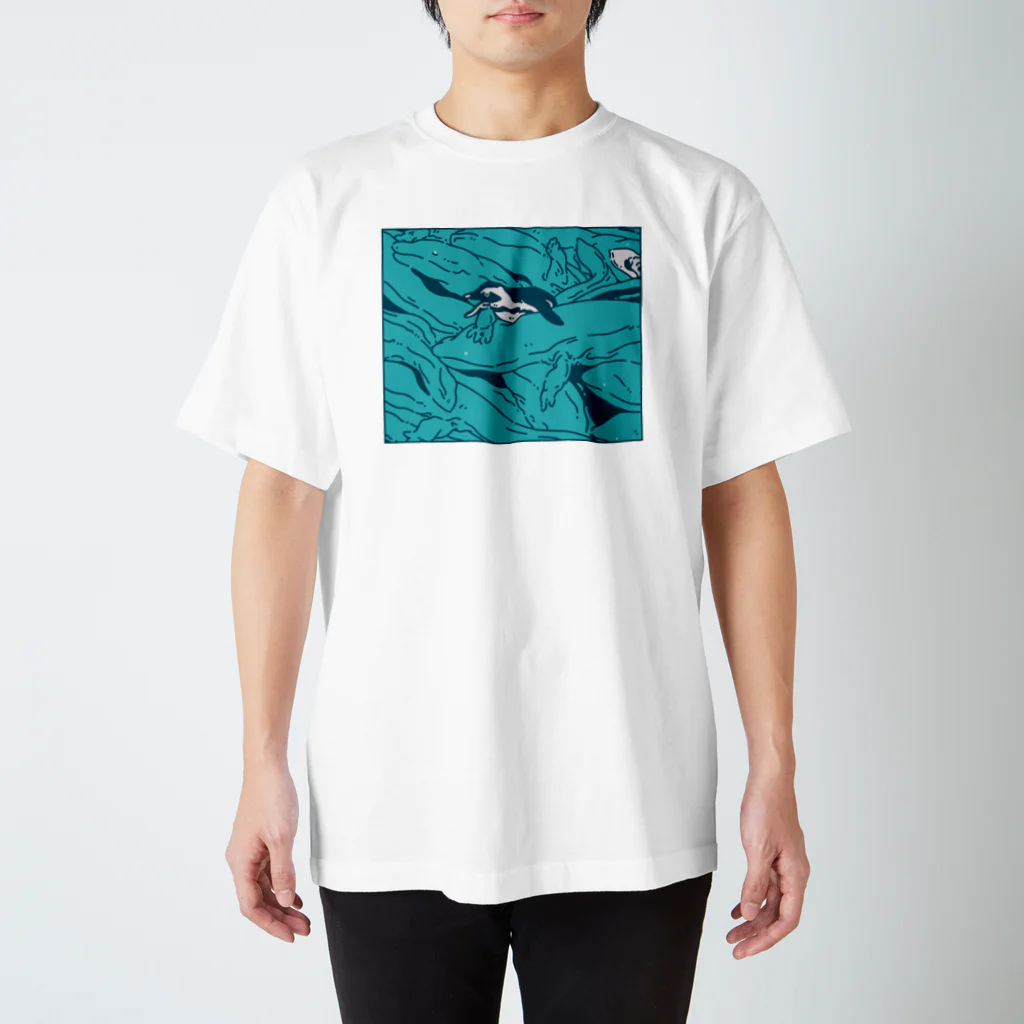 ナイロドノのぎゅうぎゅうオオサンショウウオ　ブルー Regular Fit T-Shirt