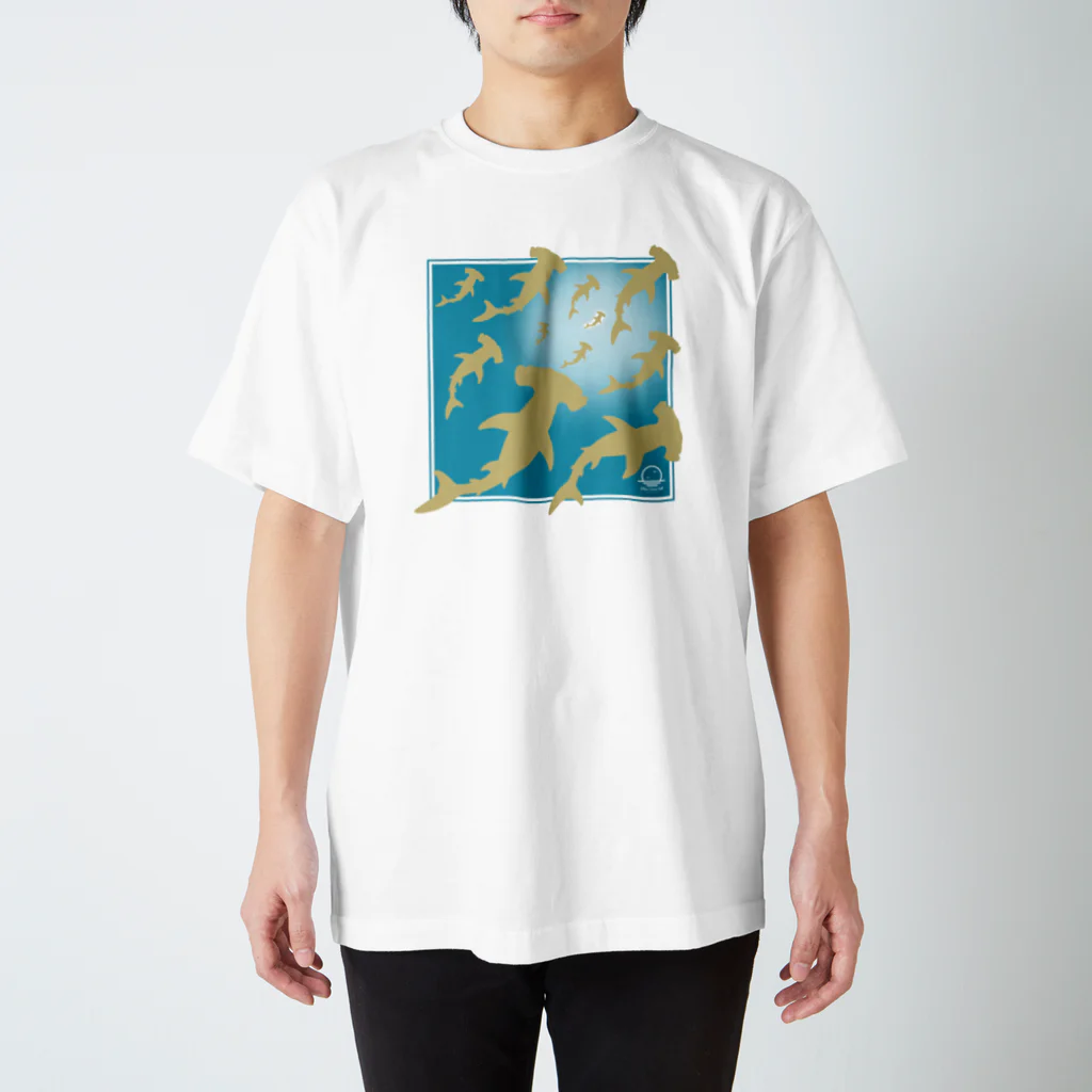 Blue Ocean Artのハンマーヘッド Regular Fit T-Shirt