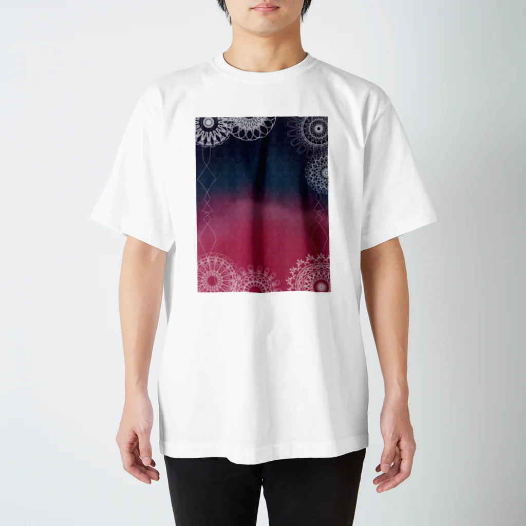 moro_meroの蝶と花 Regular Fit T-Shirt