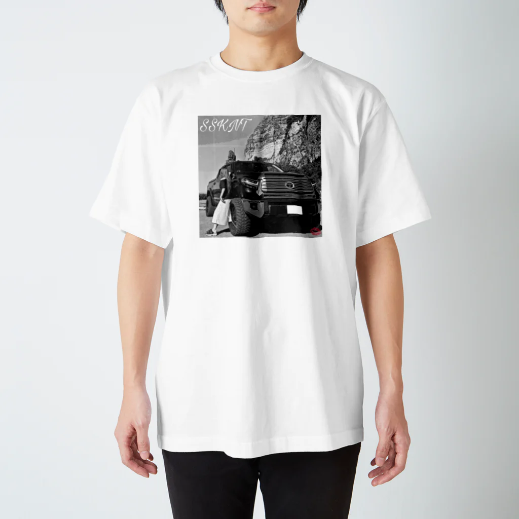 美女TJapan_SusukinoTshirtの@yuki.tundra 美女T北海道 Regular Fit T-Shirt