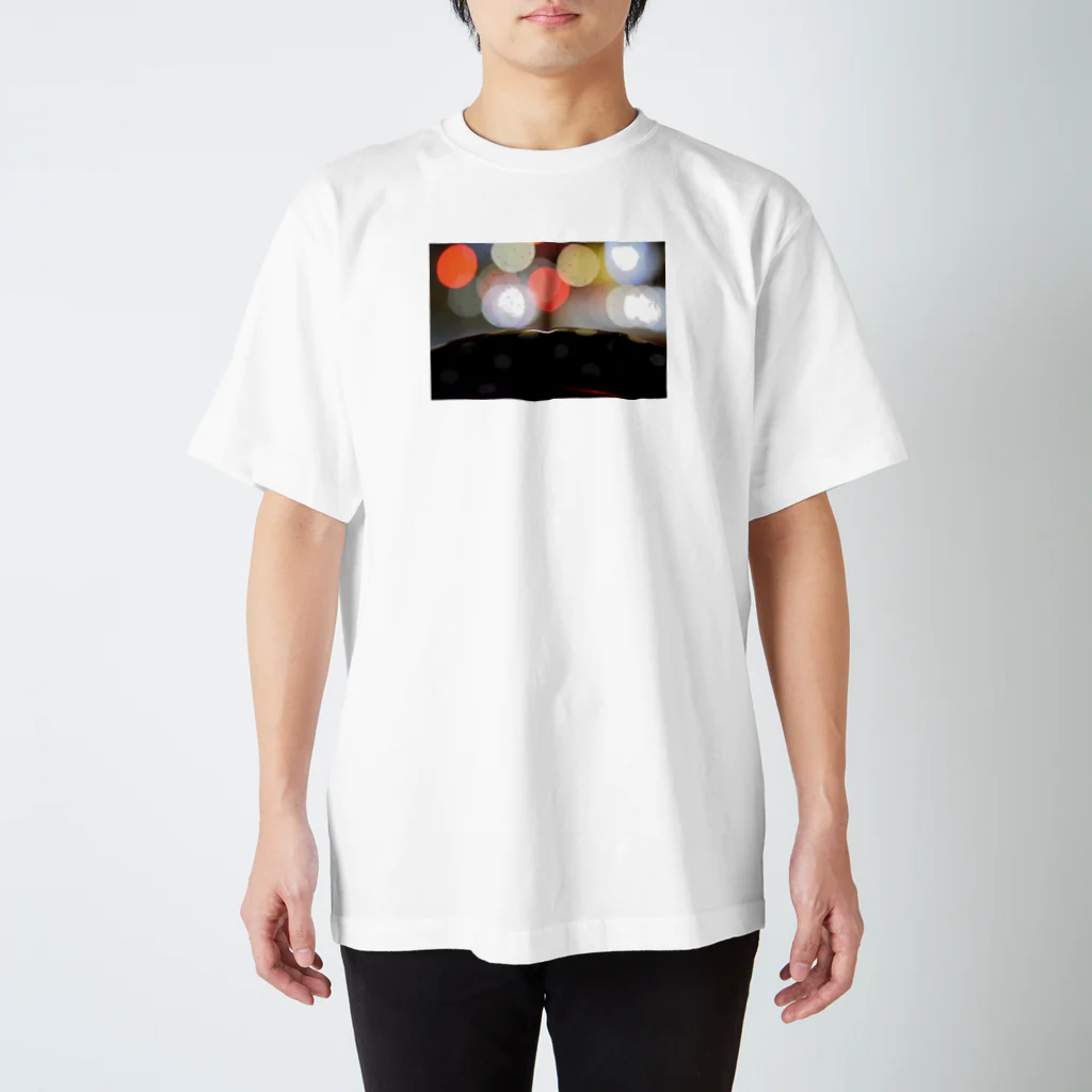 Amy.の水玉のその向こう Regular Fit T-Shirt