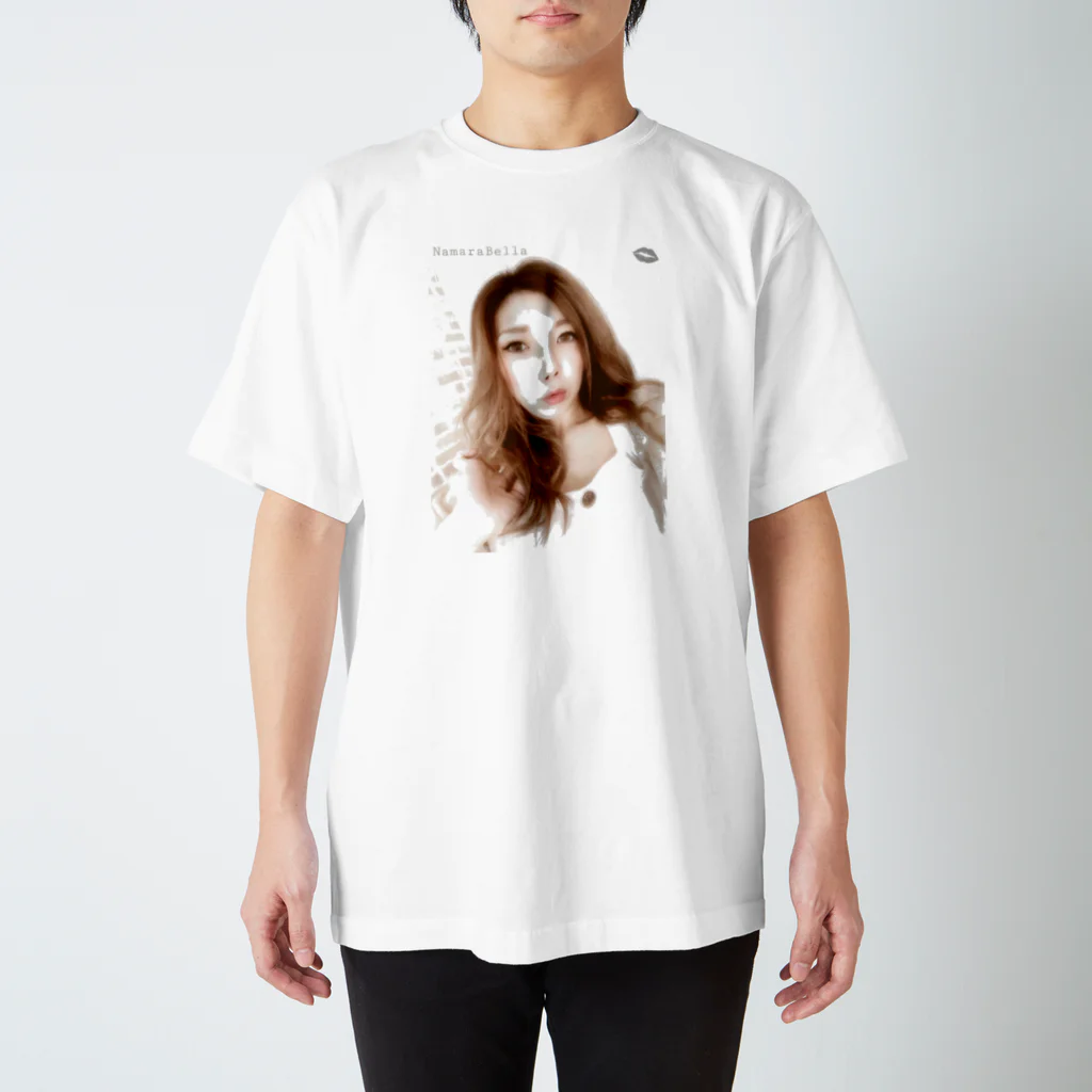 美女TJapan_SusukinoTshirtの@na_18.rva 美女T北海道 Regular Fit T-Shirt