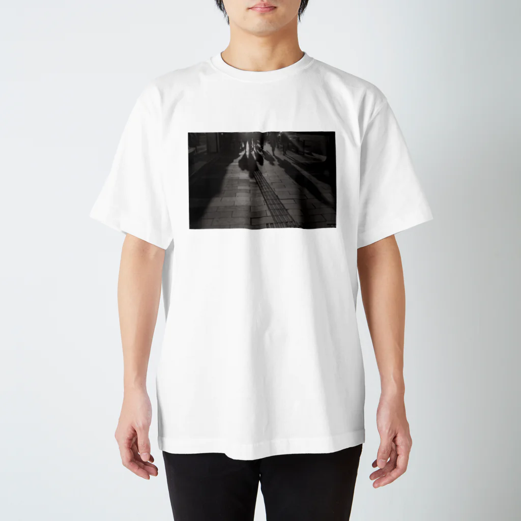 nakagawa のto the future スタンダードTシャツ