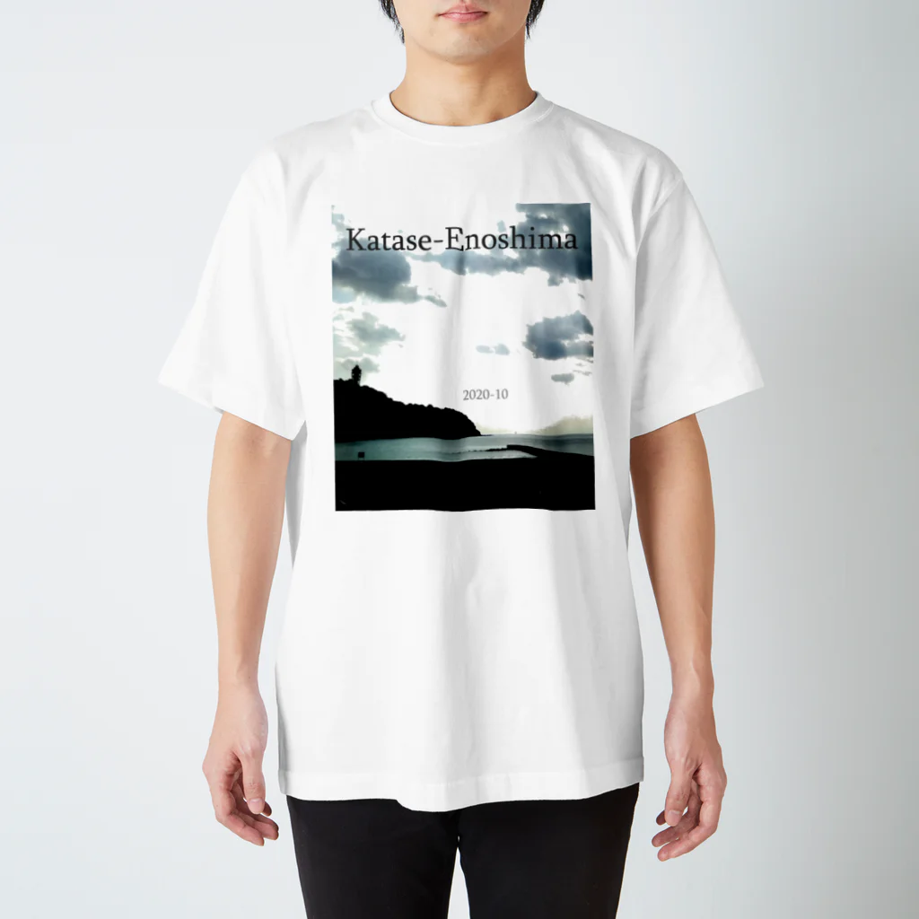kouji-komatsuの片瀬江ノ島 Regular Fit T-Shirt