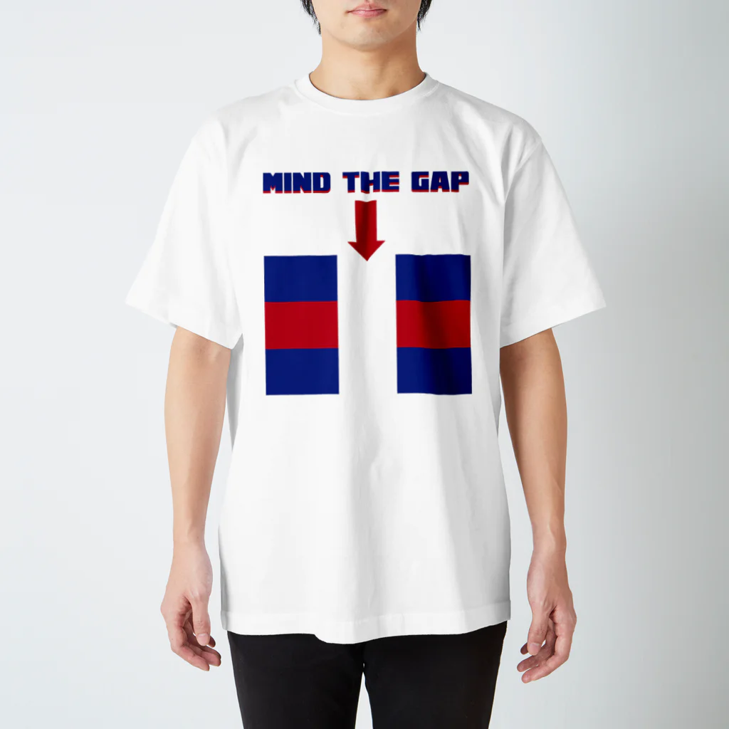 フォーヴァのMIND THE GAP スタンダードTシャツ