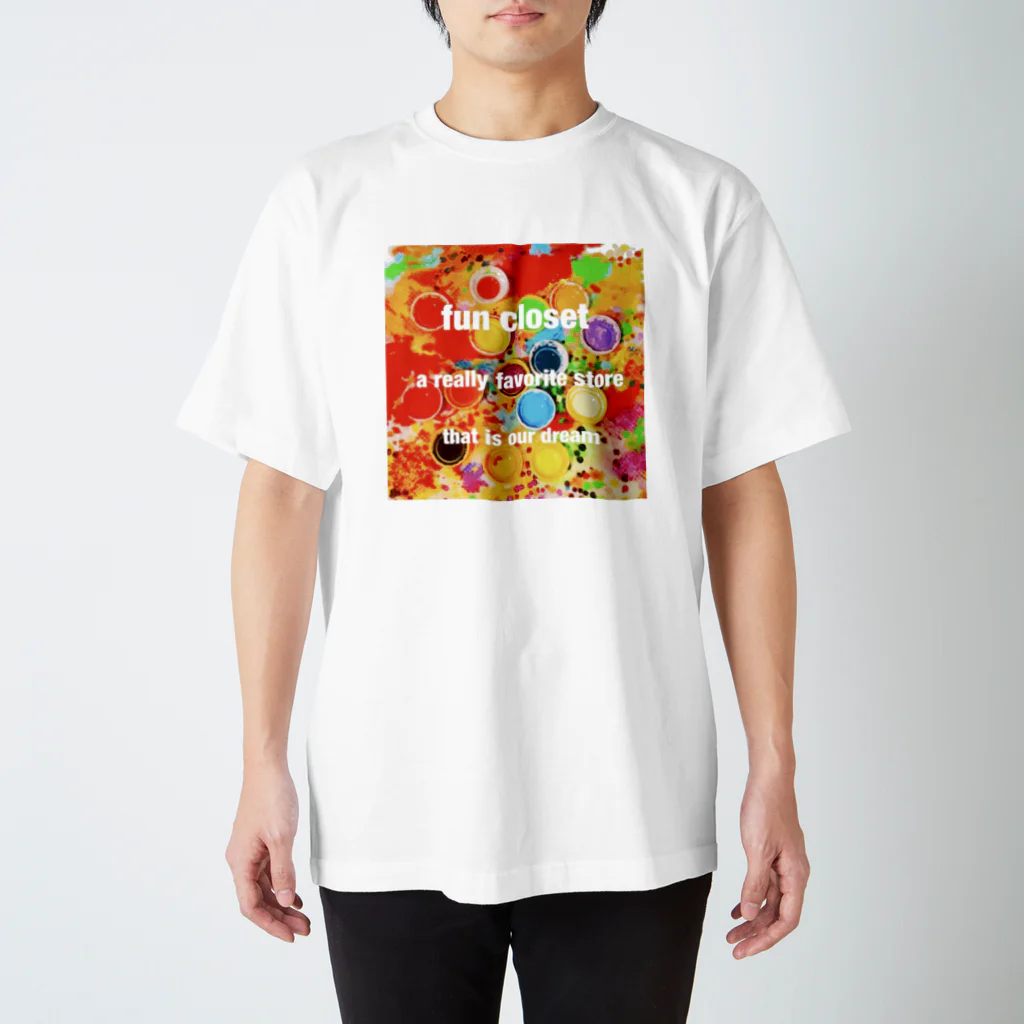 fun closetのはじまりはじまり Regular Fit T-Shirt