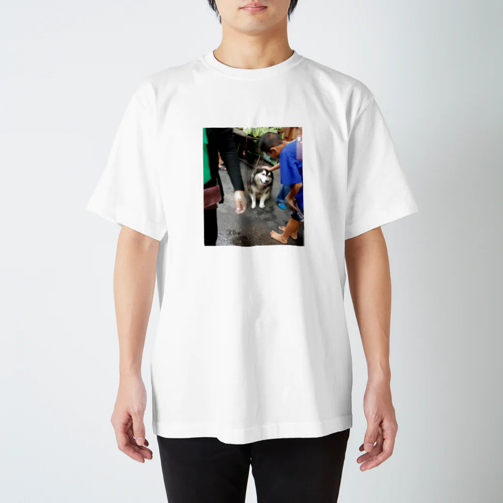 タージマハル小林のAsian boy  Regular Fit T-Shirt