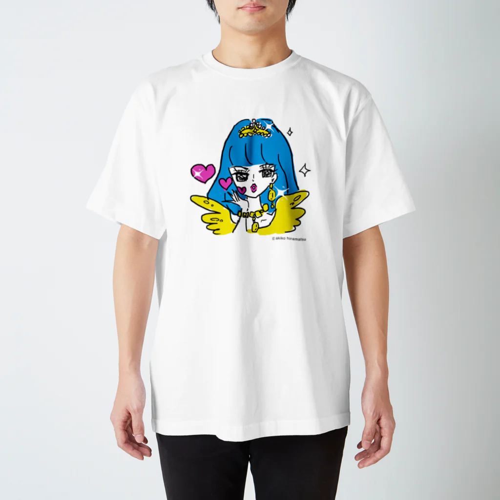 Akiko Hiramatsuの青髪のリリー Regular Fit T-Shirt