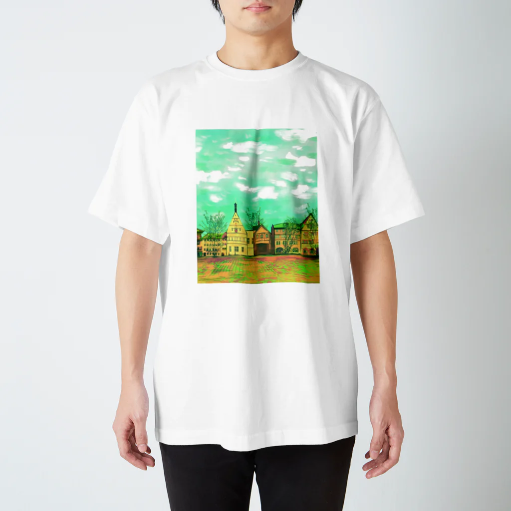 ふわりの絵画のような街（元気色） Regular Fit T-Shirt