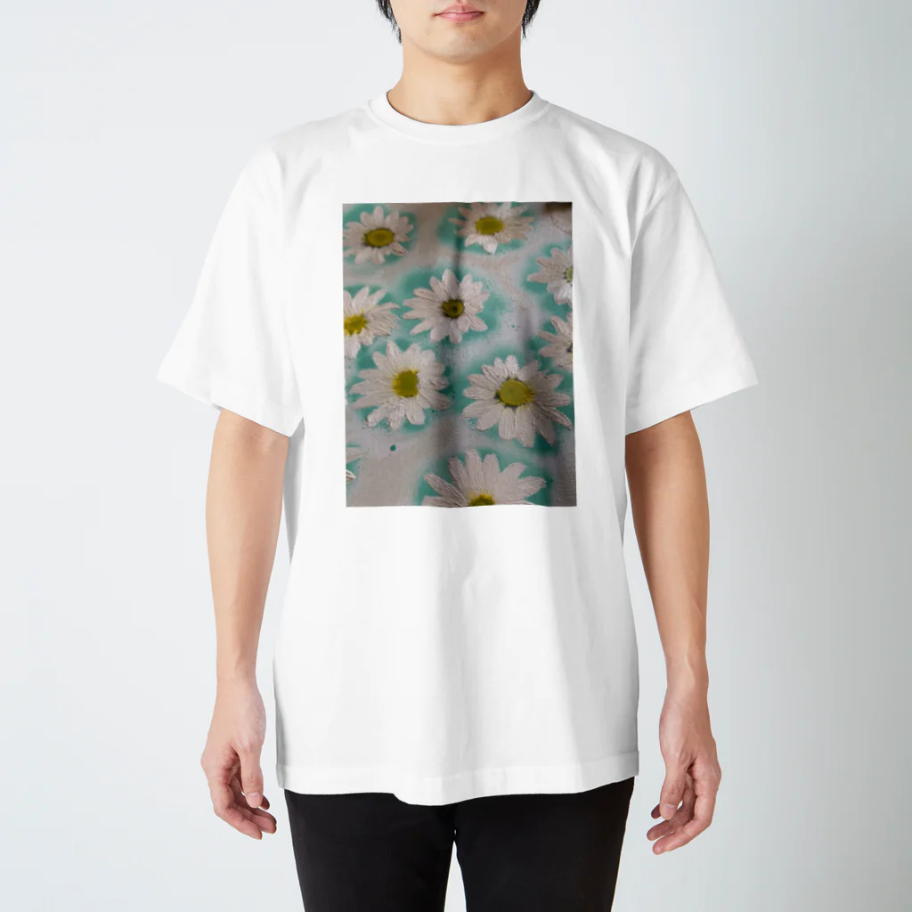 Yuta YoshiのDaisy doesn’t know each other.  スタンダードTシャツ