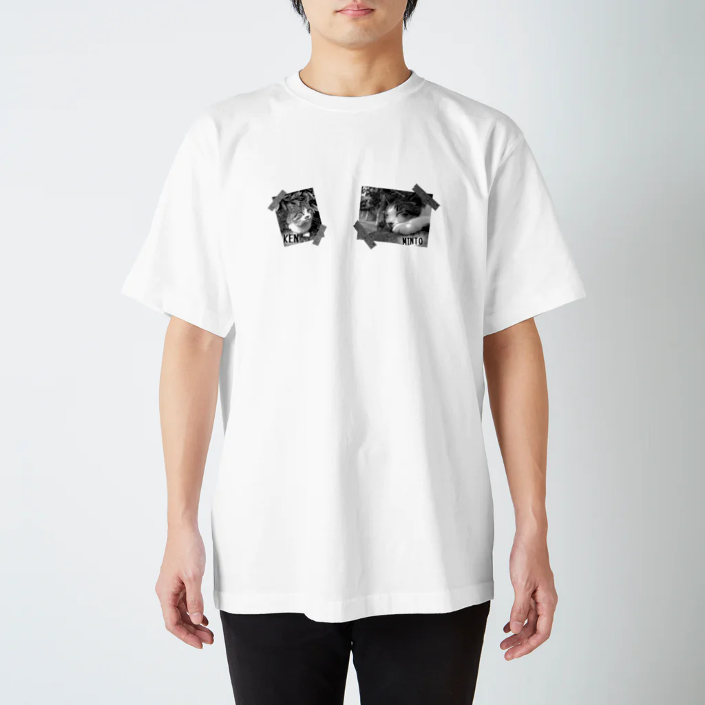 inletのモノクロver.inlet_cats sample No.2 Regular Fit T-Shirt