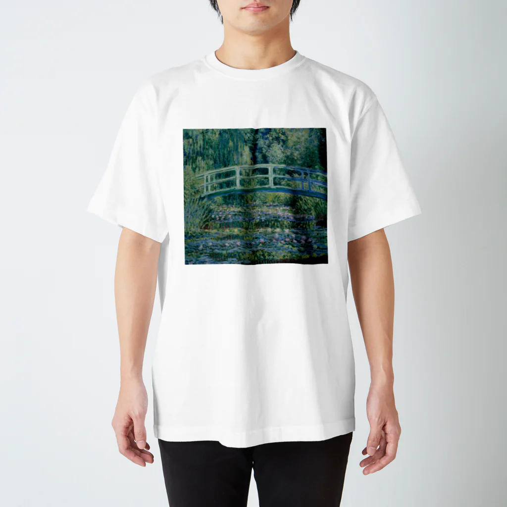 Dartroomの睡蓮の池と日本の橋 クロードモネ スタンダードTシャツ