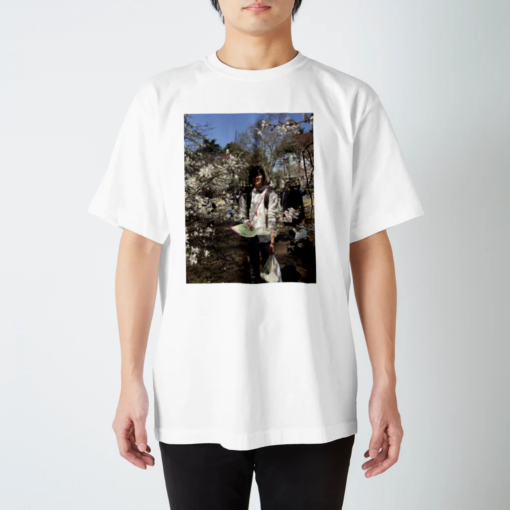 kademanのスプリングジャグリング Regular Fit T-Shirt