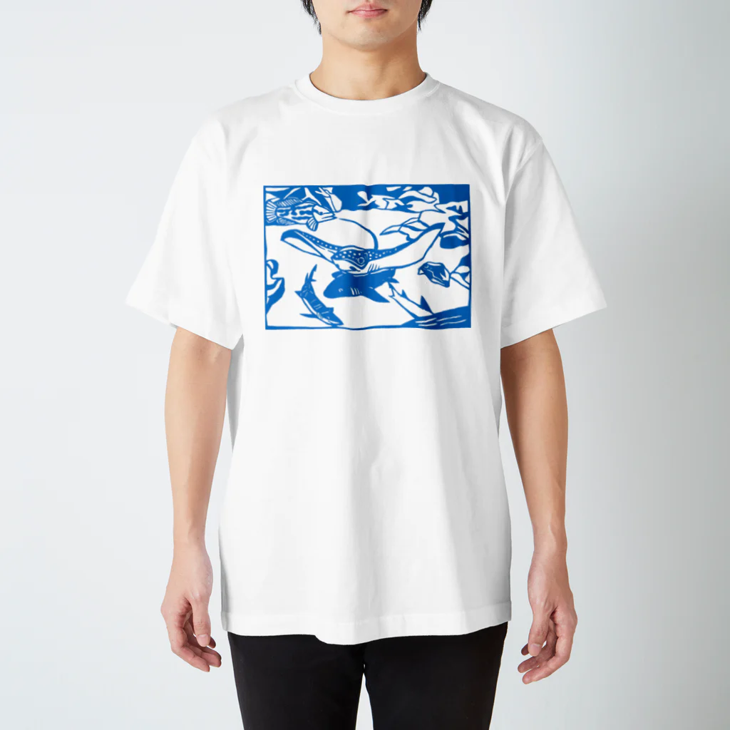 サカナオのマダラトビエイ　切り絵 スタンダードTシャツ