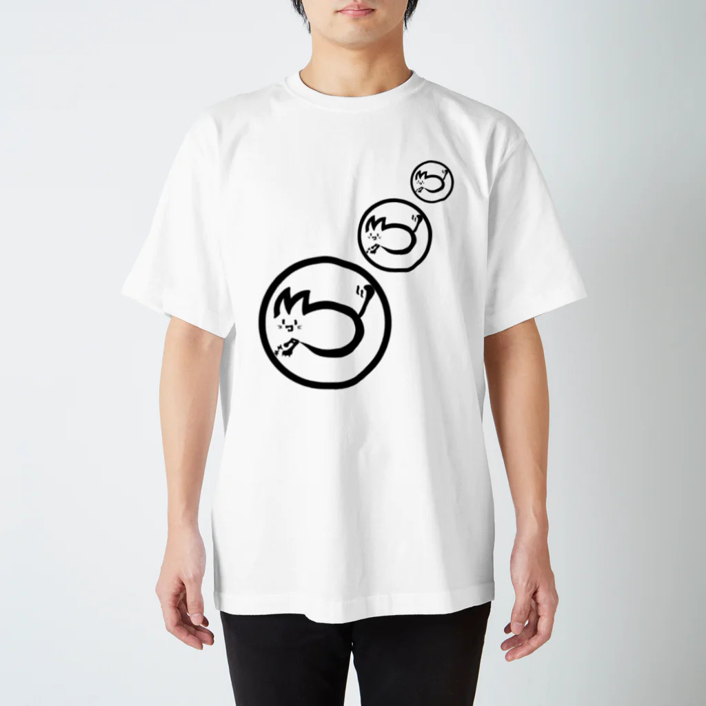 くろいコタツのくろいコタツT  2 Regular Fit T-Shirt