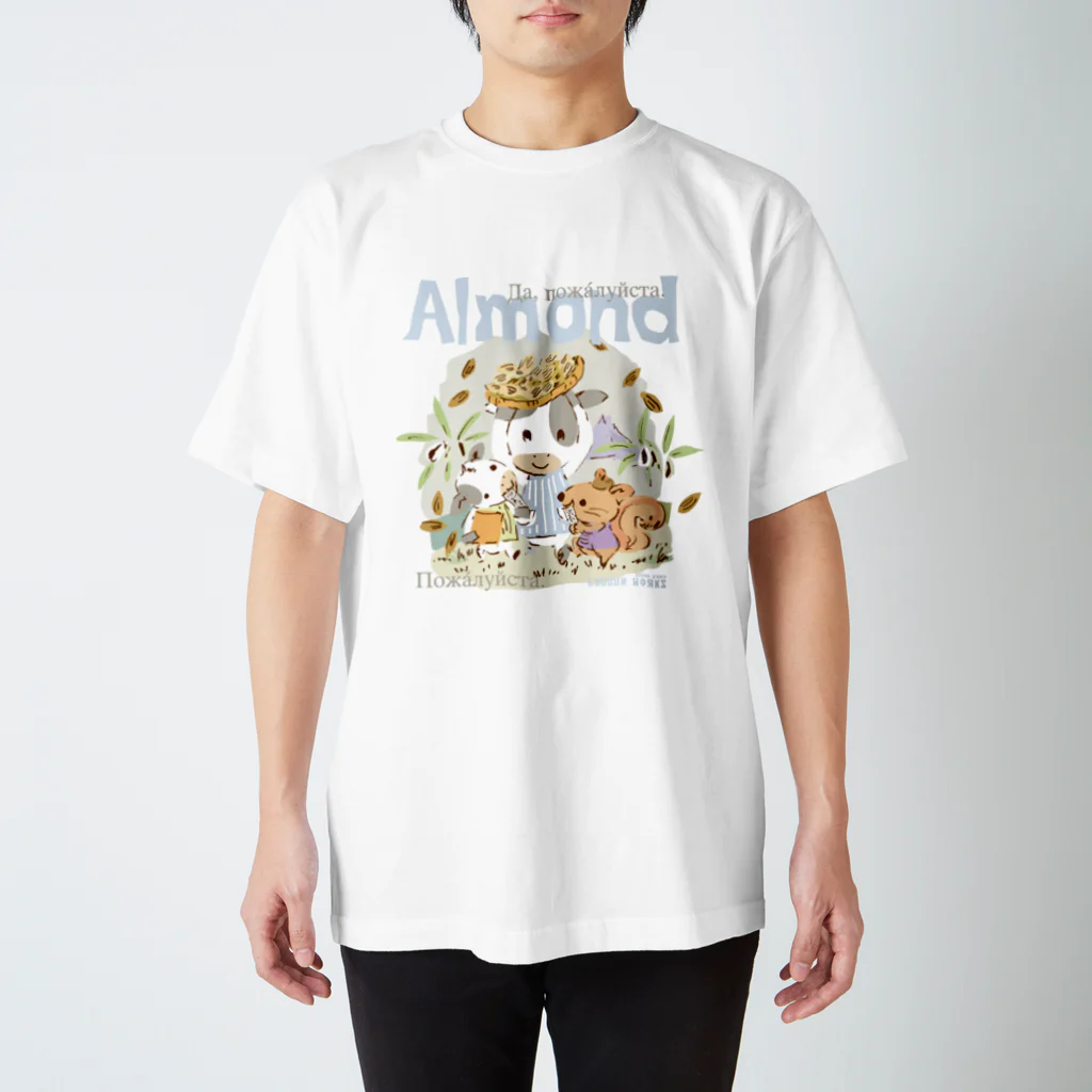 ビューン ワークスのAlmond Regular Fit T-Shirt