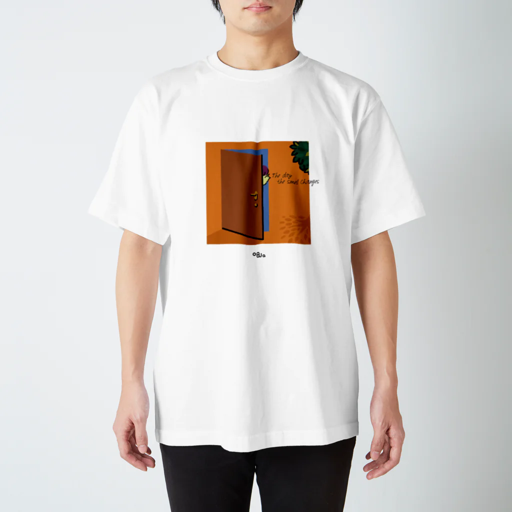 ogwの匂いの変わる日 Regular Fit T-Shirt