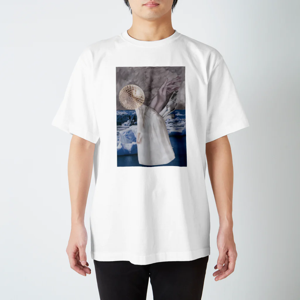 mandroの天使 Regular Fit T-Shirt