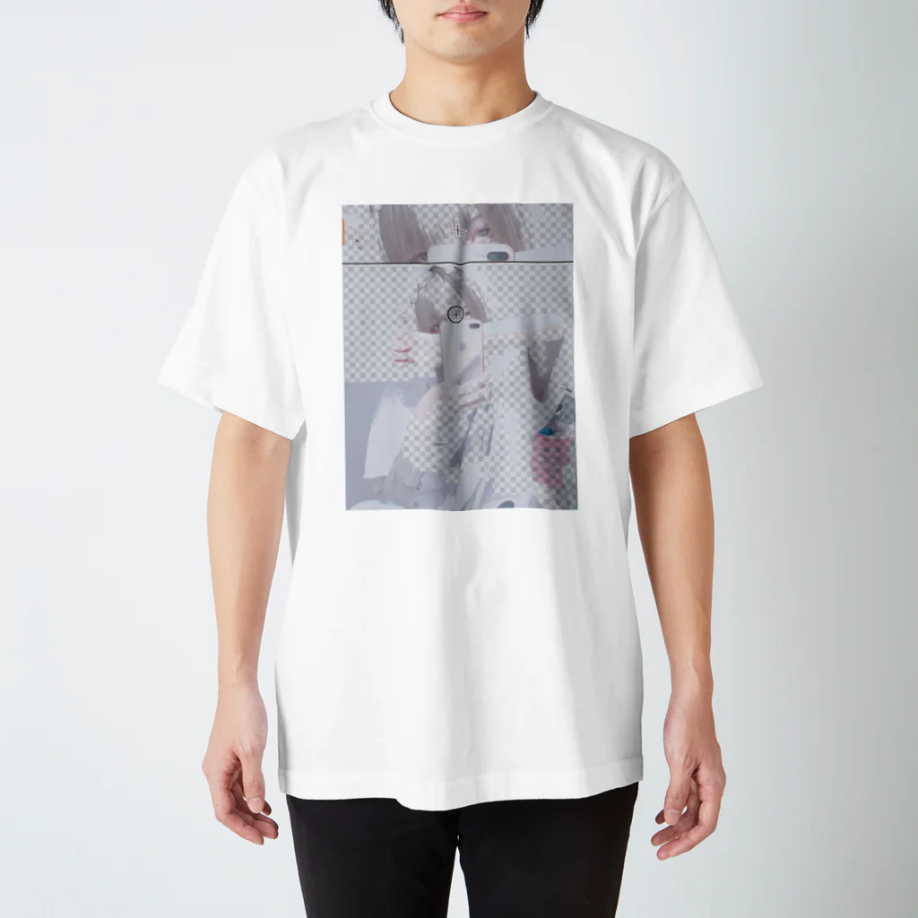 0.01の透過 Regular Fit T-Shirt