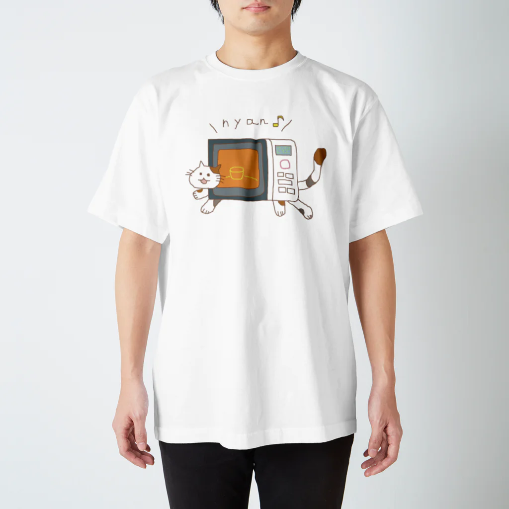 aki_kerokeroの猫レンジ スタンダードTシャツ
