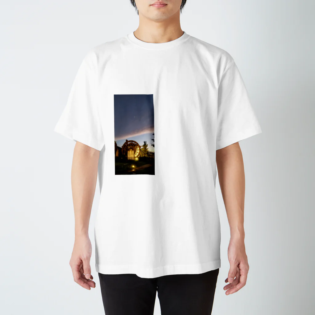 Chai-myumyuの夜の水車🌙 スタンダードTシャツ