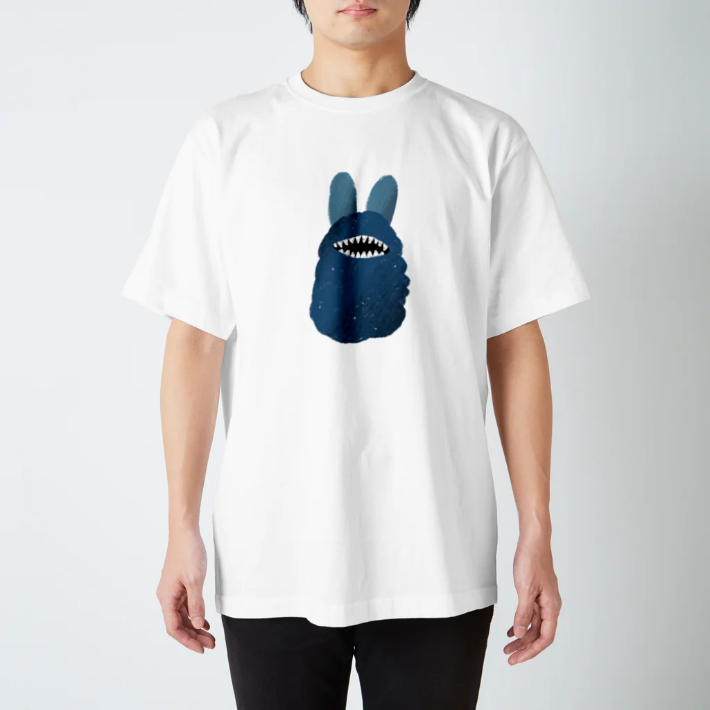 かわいいやつの噛まれたら痛そうな青いやつ Regular Fit T-Shirt