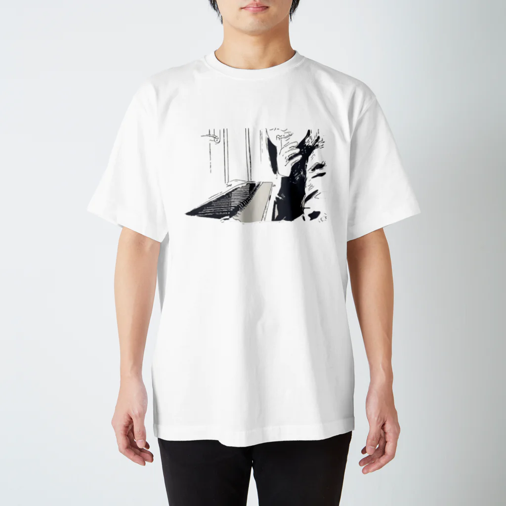 ゐみゐ商店の笑う森山 Regular Fit T-Shirt