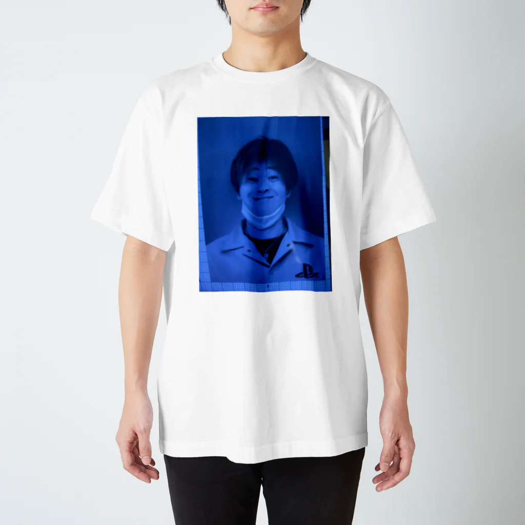 アウトロマンスの森のおれの証明写真T スタンダードTシャツ