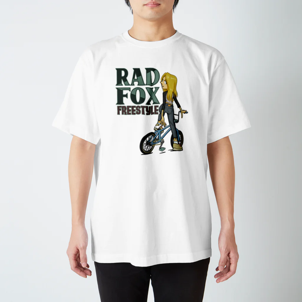 nidan-illustrationの"RAD FOX" スタンダードTシャツ