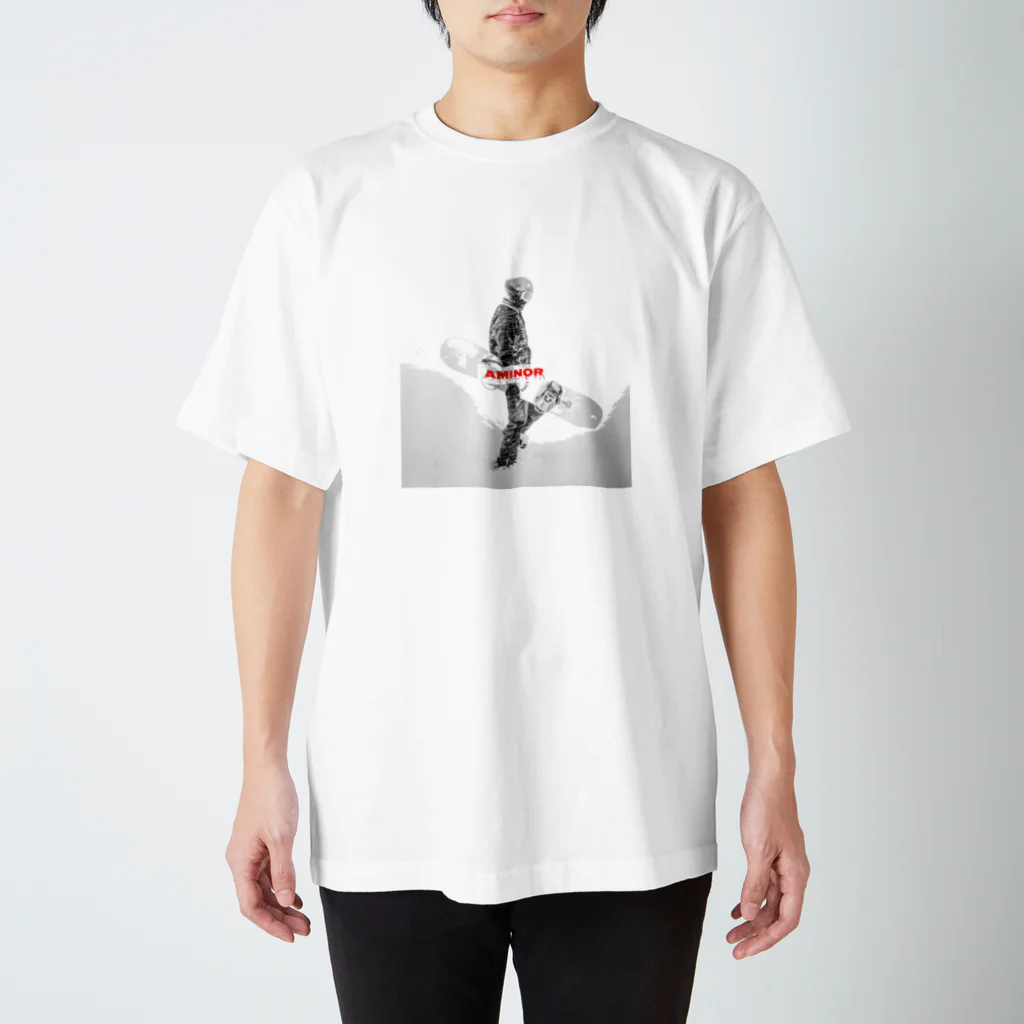 AMINOR (エーマイナー)のSNOWBOARDER Regular Fit T-Shirt