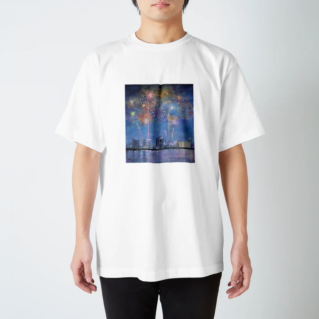 井上晴雄　絵画グッズコーナーの大阪の花火と夜景 スタンダードTシャツ