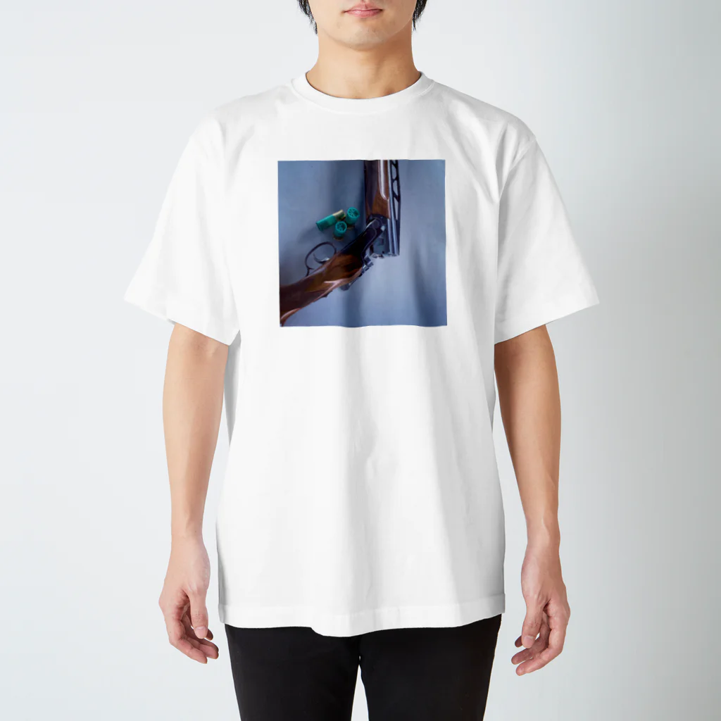 oisii-gynyuのショットガンアイコン Regular Fit T-Shirt