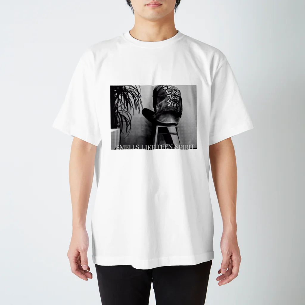 kyosukeytbのスメルス Regular Fit T-Shirt