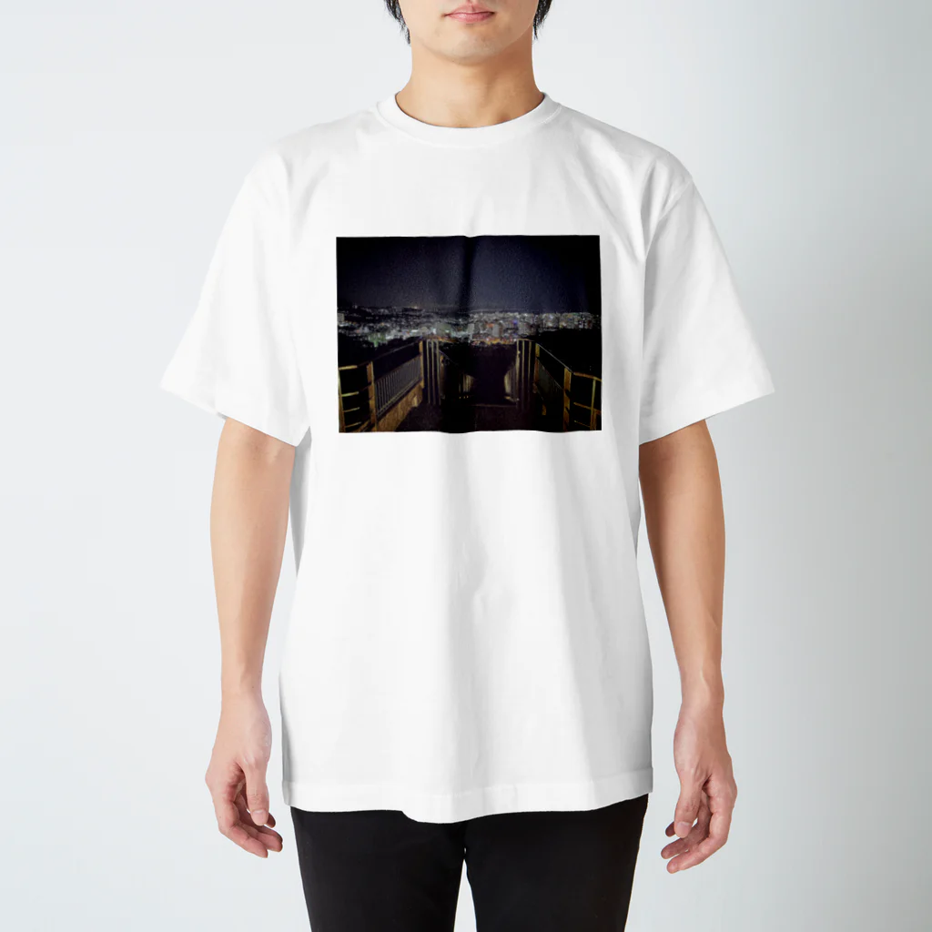 Calmの夜景 Regular Fit T-Shirt