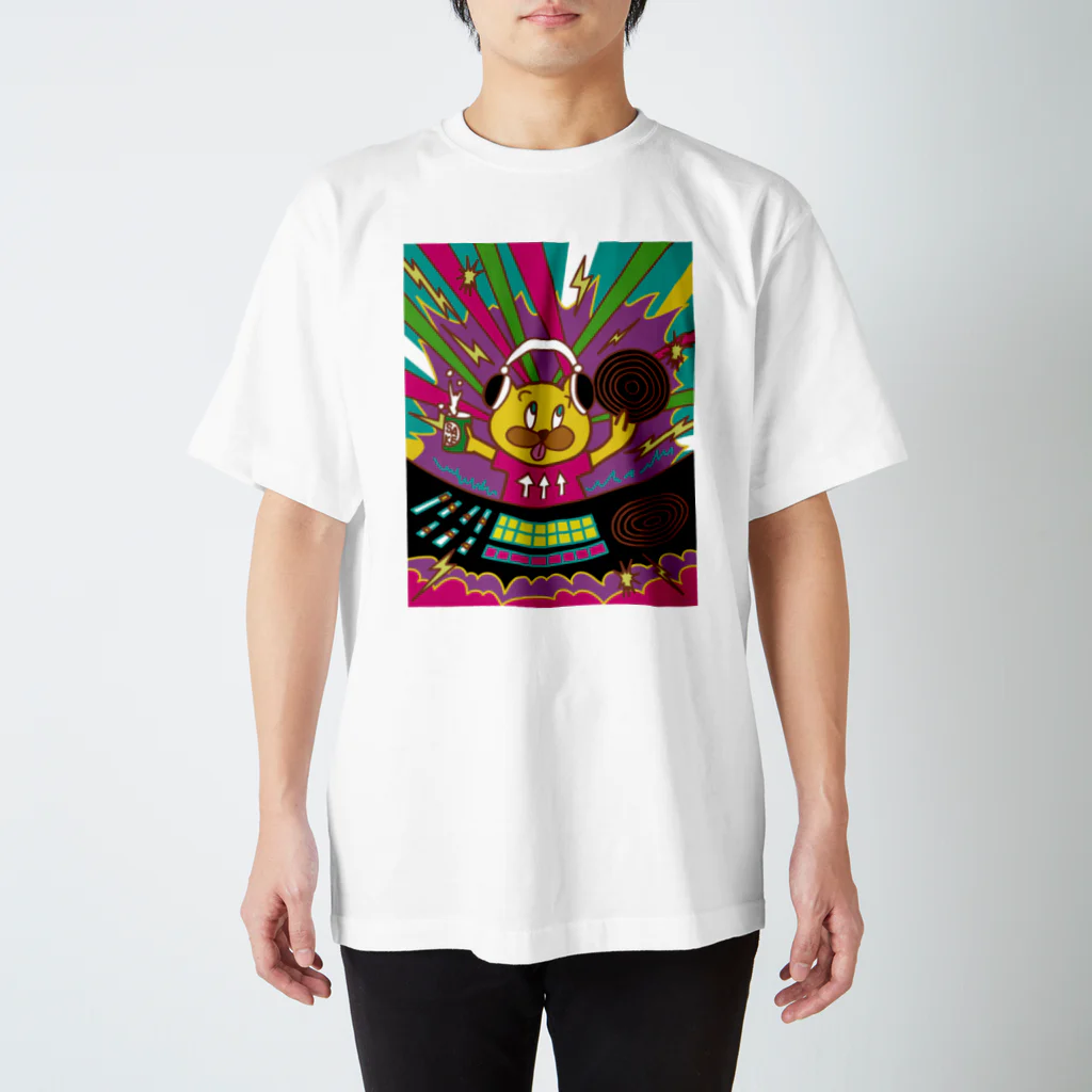 しじょるのDJくまお Regular Fit T-Shirt