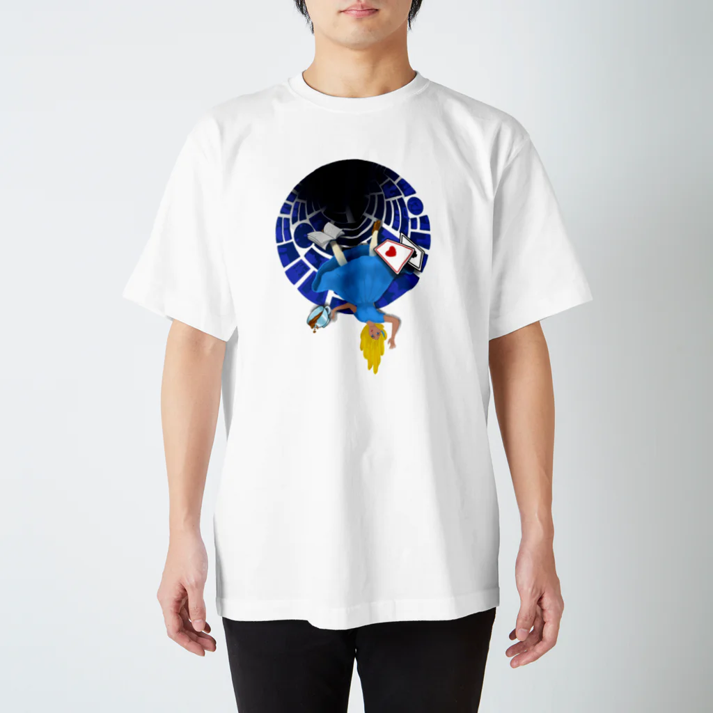 Happy Moon Artのalice rabbit hole Regular Fit T-Shirt