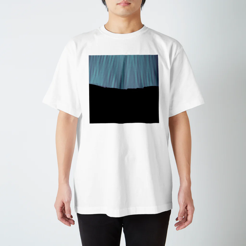 inko andの短すぎたカーテン スタンダードTシャツ