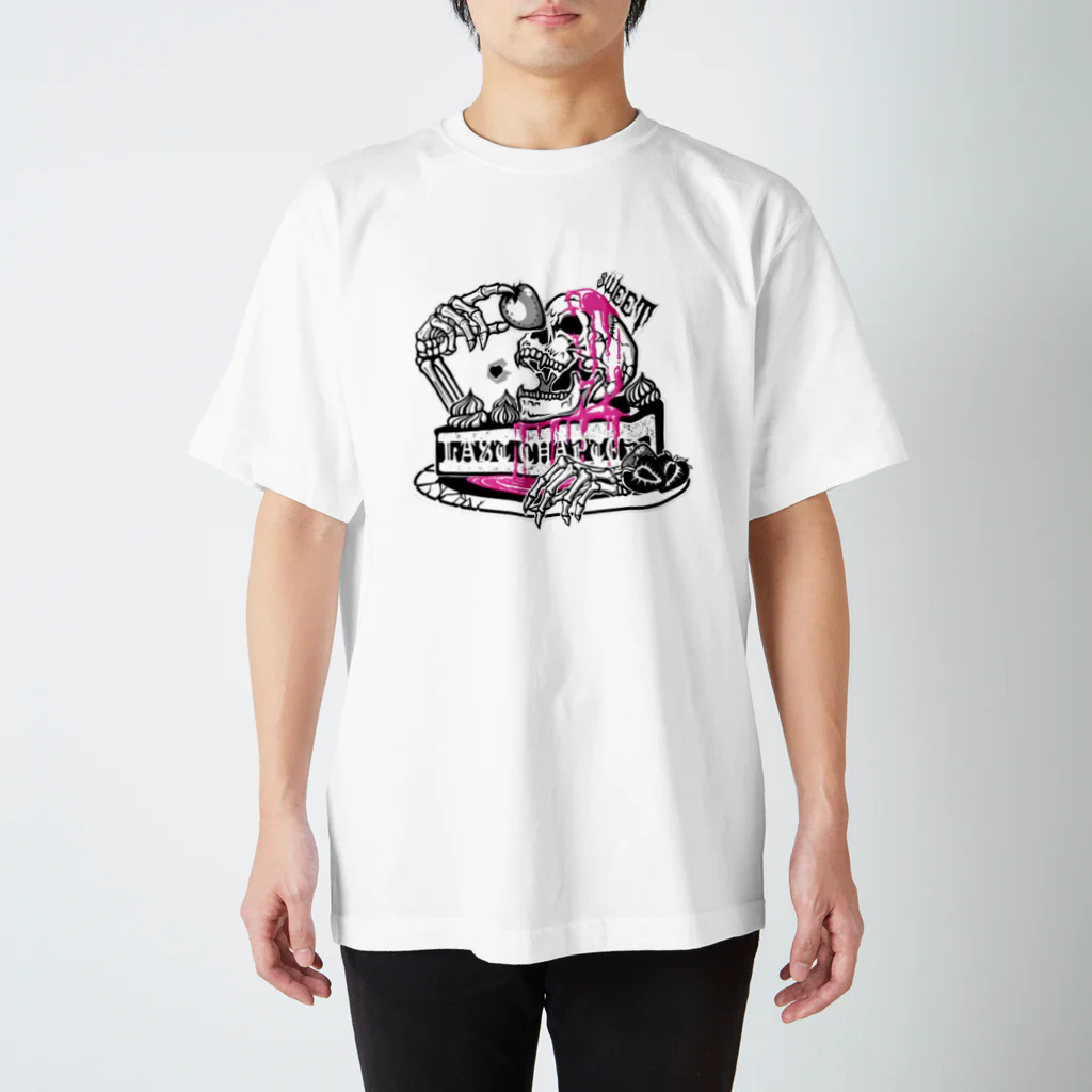 Last Chapterの【Sweet skull cake 】 Regular Fit T-Shirt