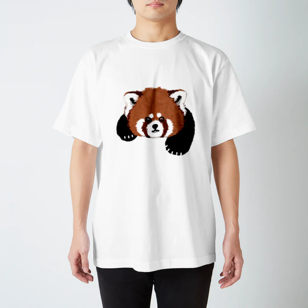 hinononokaのレッサーパンダ Regular Fit T-Shirt