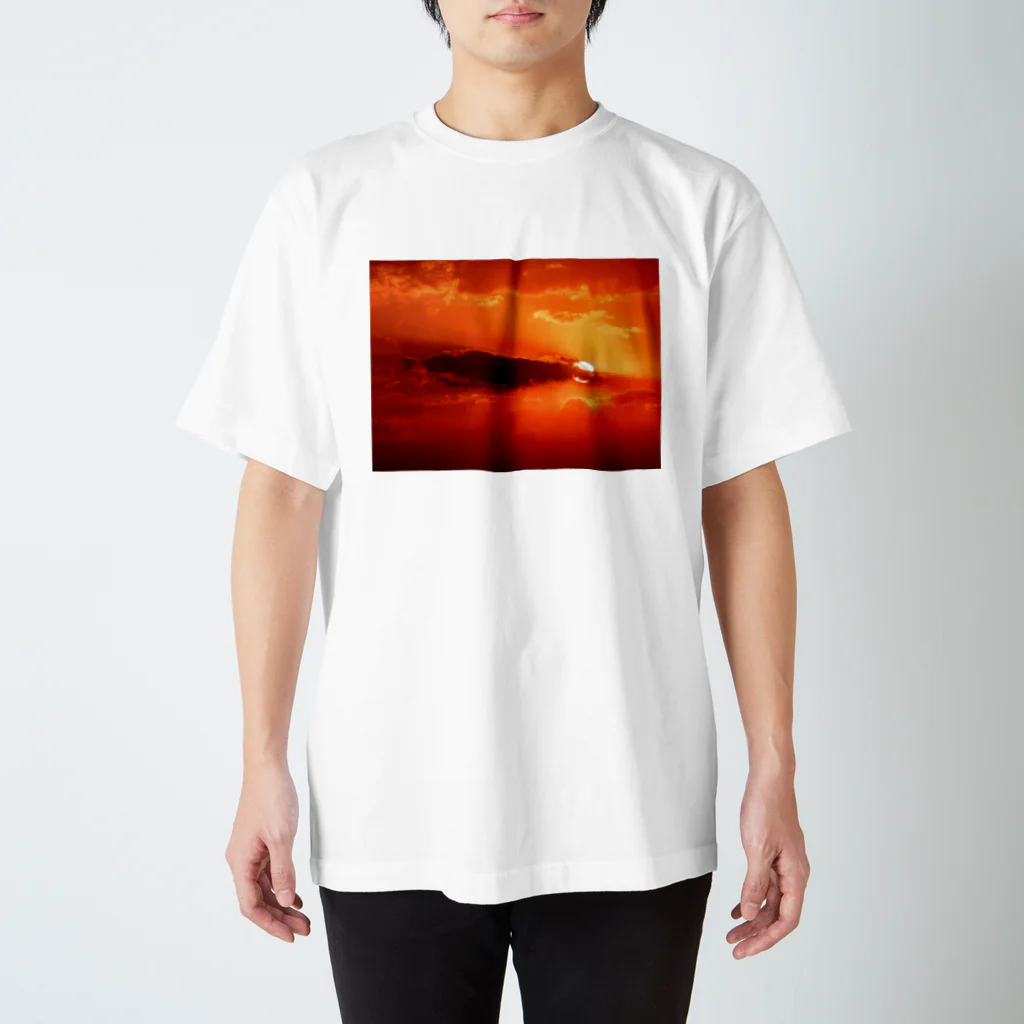 orange_honeyの夕焼け6 Regular Fit T-Shirt